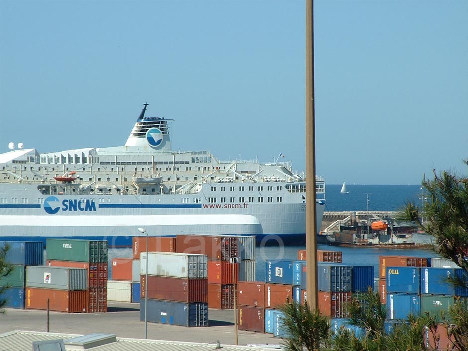 ferry le Corse